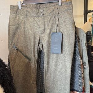 Burton Olive Lexi Keef Iggy Camo